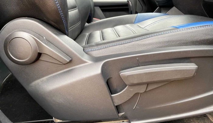 2022 Tata PUNCH CREATIVE  AMT, Petrol, Automatic, 20,082 km, Driver Side Adjustment Panel