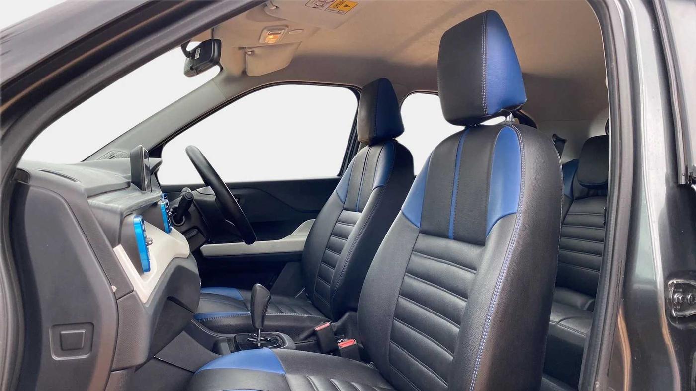2022 Tata PUNCH CREATIVE  AMT, Petrol, Automatic, 20,082 km, Right Side Front Door Cabin