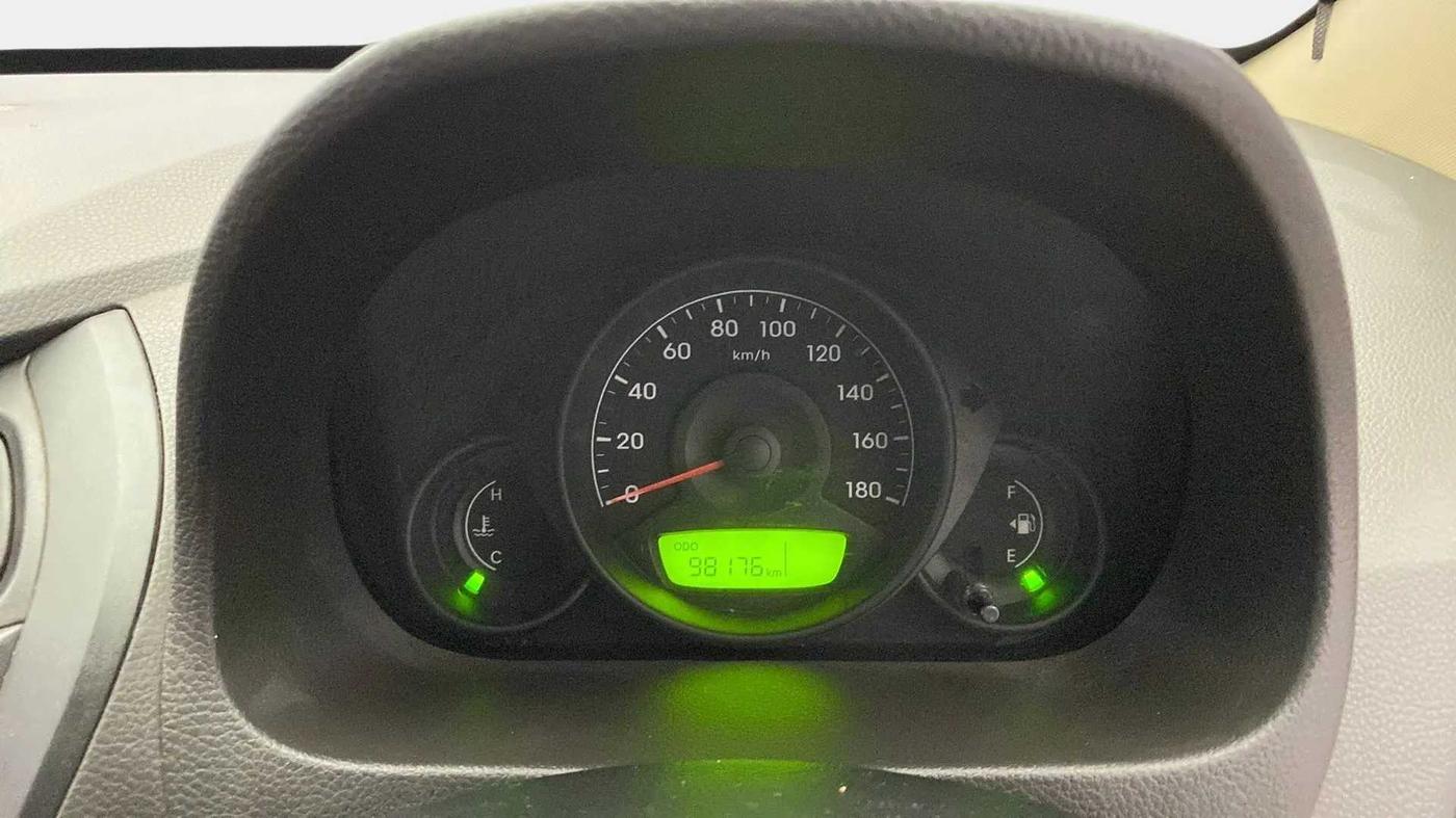 2014 Hyundai Eon D-LITE+, Petrol, Manual, 98,148 km, Odometer Image