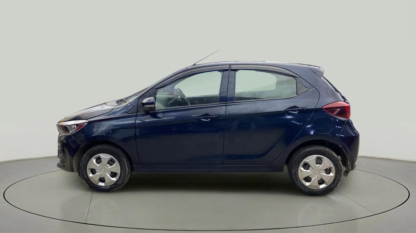 2021 Tata Tiago XT (O) PETROL, Petrol, Manual, 15,021 km, Left Side