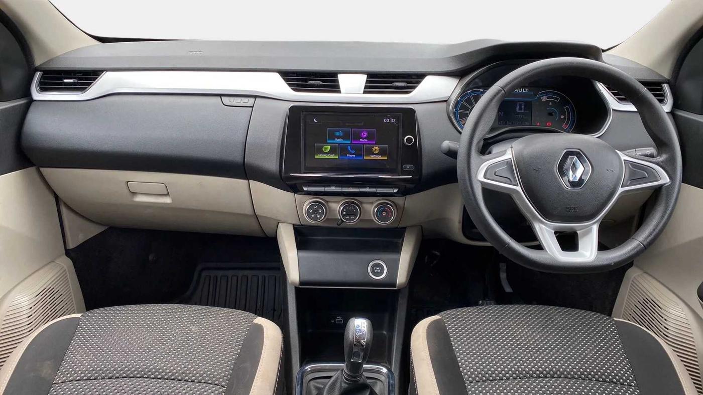 2020 Renault TRIBER RXZ AMT, Petrol, Automatic, 17,369 km, Dashboard