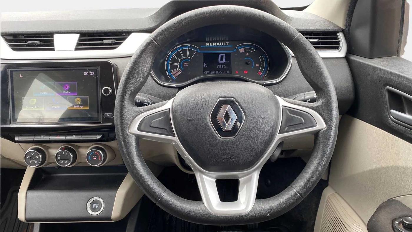 2020 Renault TRIBER RXZ AMT, Petrol, Automatic, 17,369 km, Steering Wheel Close Up