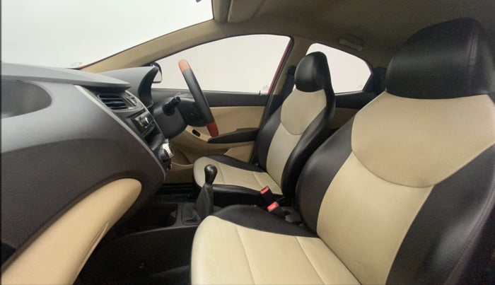 2017 Hyundai Eon ERA +, Petrol, Manual, 43,011 km, Right Side Front Door Cabin