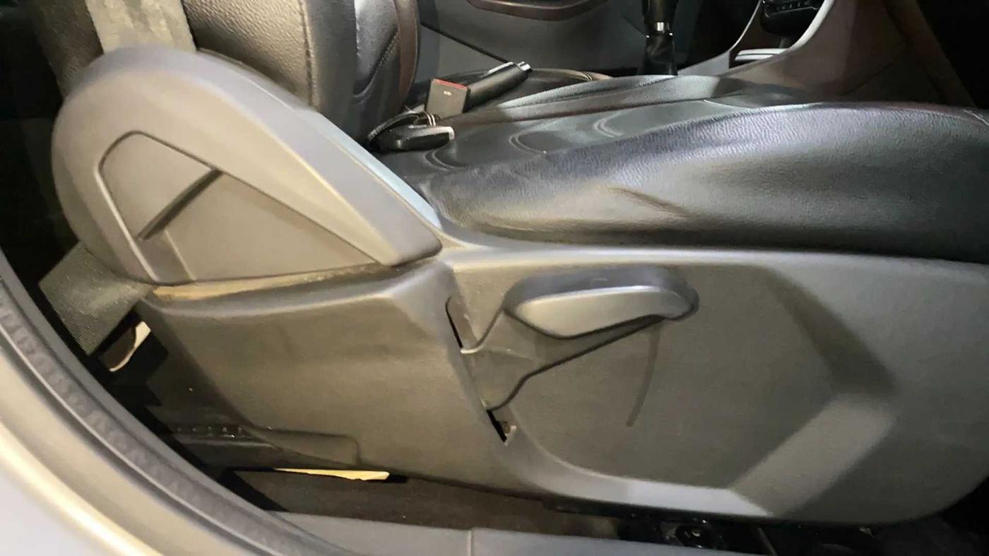 2018 Ford FREESTYLE TITANIUM 1.2 PETROL, Petrol, Manual, 35,510 km, Driver Side Adjustment Panel