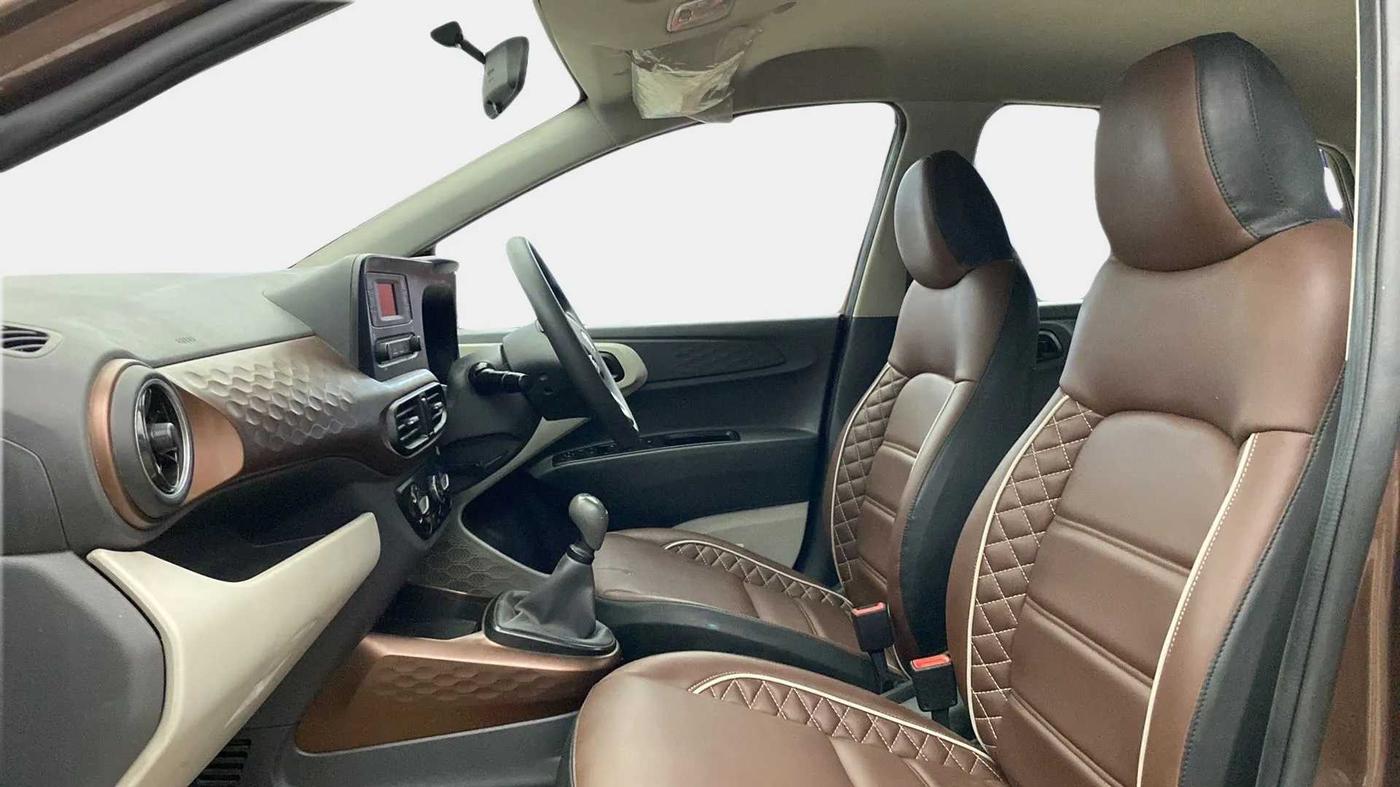 2022 Hyundai AURA S 1.2 CNG, CNG, Manual, 17,826 km, Right Side Front Door Cabin
