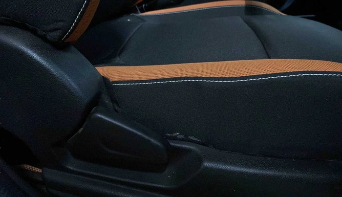 2020 Renault Kwid CLIMBER 1.0 AMT (O), Petrol, Automatic, 47,851 km, Driver Side Adjustment Panel