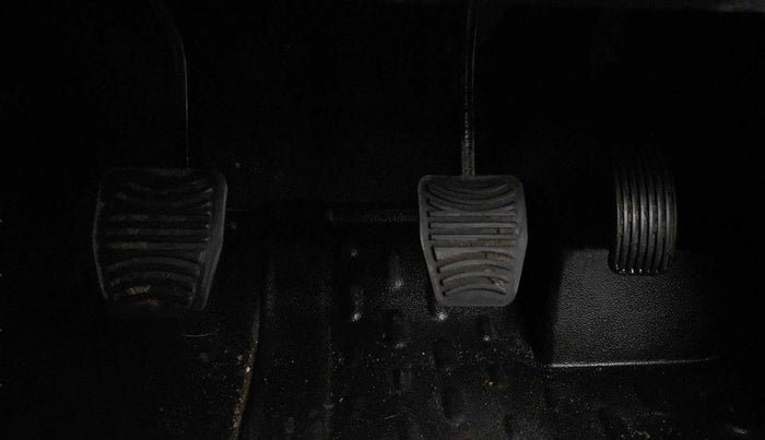 2022 Mahindra Thar LX HT PETROL 4WD MT, Petrol, Manual, 14,921 km, Pedals