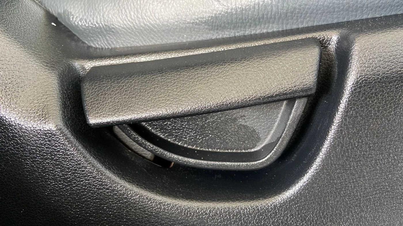 2018 Hyundai NEW SANTRO ASTA MT, Petrol, Manual, 38,428 km, Driver Side Adjustment Panel