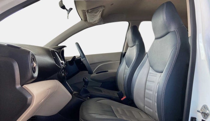 2018 Hyundai NEW SANTRO ASTA MT, Petrol, Manual, 38,428 km, Right Side Front Door Cabin