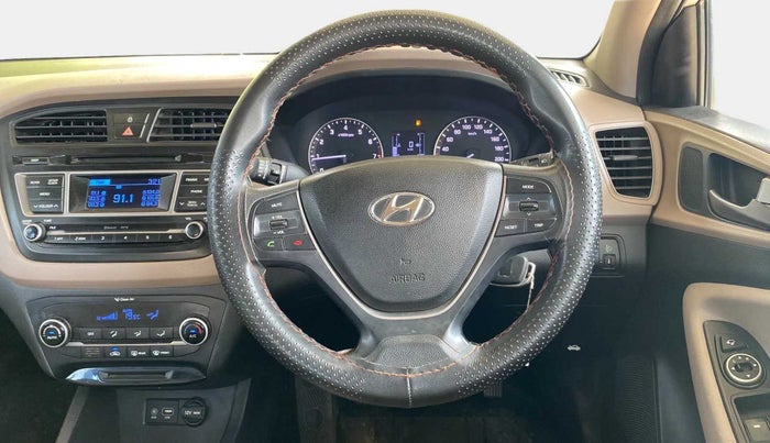 2015 Hyundai Elite i20 SPORTZ 1.2, Petrol, Manual, 99,084 km, Steering Wheel Close Up