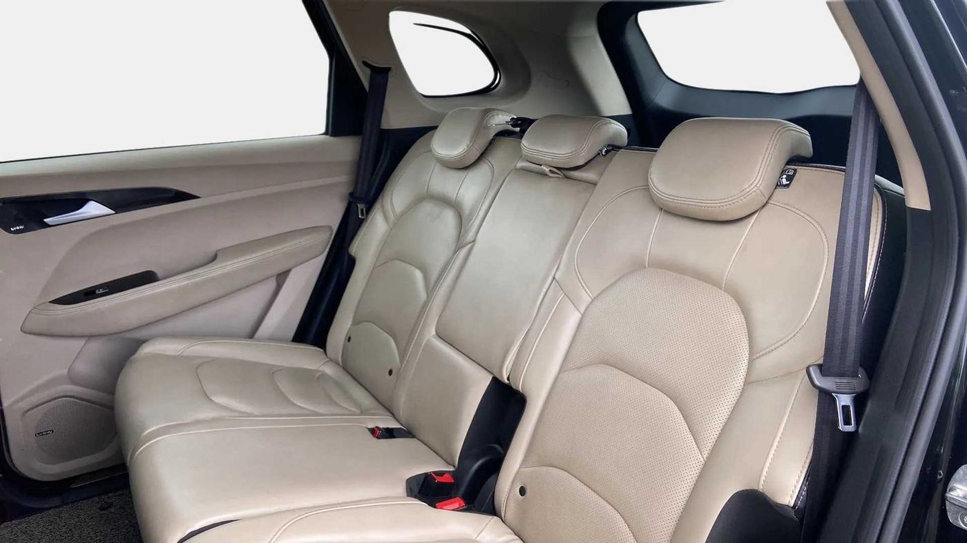 2021 MG HECTOR SHARP 2.0 DIESEL, Diesel, Manual, 39,034 km, Right Side Rear Door Cabin