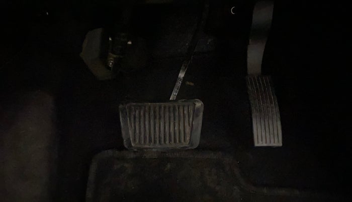 2020 Hyundai NEW I20 SPORTZ 1.2 AT, Petrol, Automatic, 23,296 km, Pedals