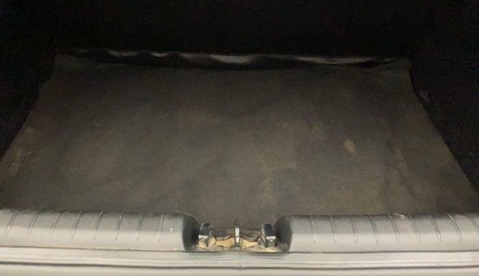 2020 Hyundai NEW I20 SPORTZ 1.2 AT, Petrol, Automatic, 23,296 km, Boot Inside