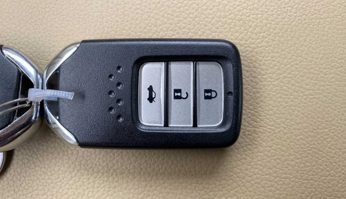 2015 Honda City 1.5L I-VTEC VX, Petrol, Manual, 23,356 km, Key Close Up