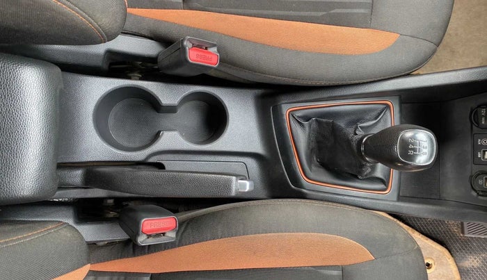2018 Hyundai Elite i20 ASTA 1.2 DUAL TONE, Petrol, Manual, 42,500 km, Gear Lever