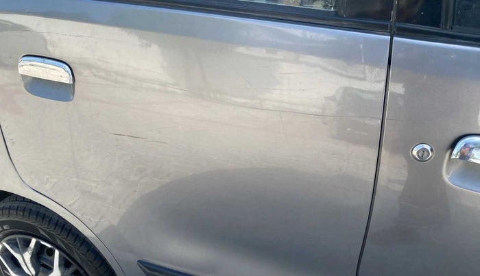 2016 Maruti Wagon R 1.0 VXI, Petrol, Manual, 1,11,740 km, Right rear door - Minor scratches