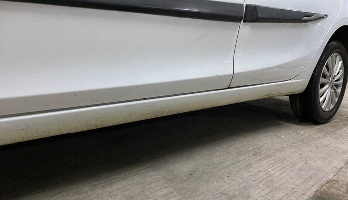 2018 Maruti Ciaz ZETA 1.5 SHVS MT PETROL, Petrol, Manual, 72,634 km, Left running board - Slightly dented