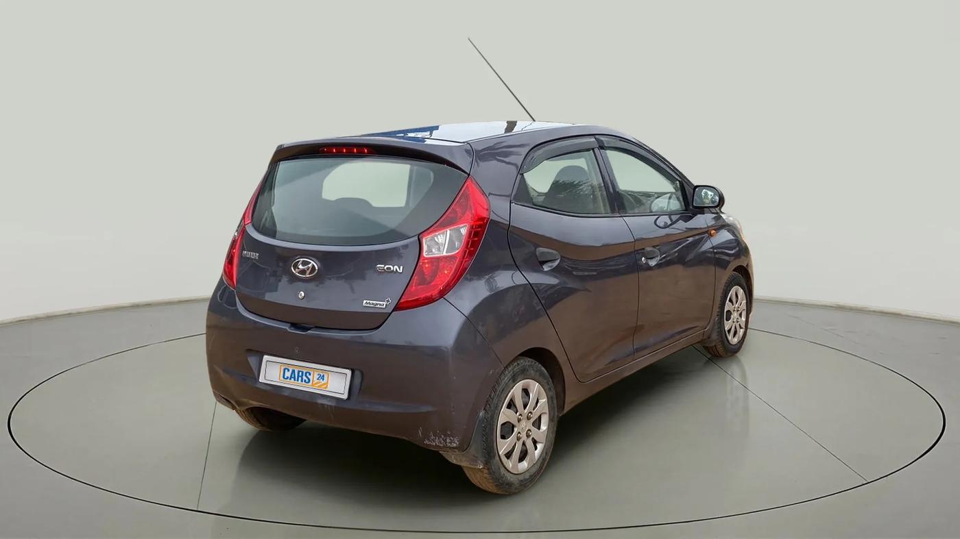 2015 Hyundai Eon MAGNA +, Petrol, Manual, 46,268 km, Right Back Diagonal