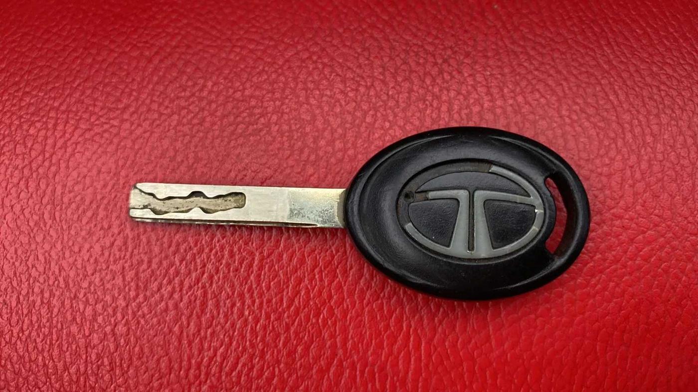 2019 Tata Tiago XM PETROL, Petrol, Manual, 53,106 km, Key Close Up