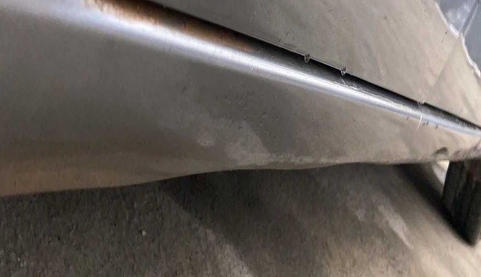 2015 Maruti Wagon R 1.0 VXI, Petrol, Manual, 25,030 km, Right running board - Minor scratches