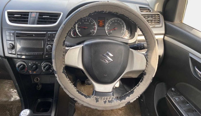 2015 Maruti Swift VXI, Petrol, Manual, 39,118 km, Steering Wheel Close Up