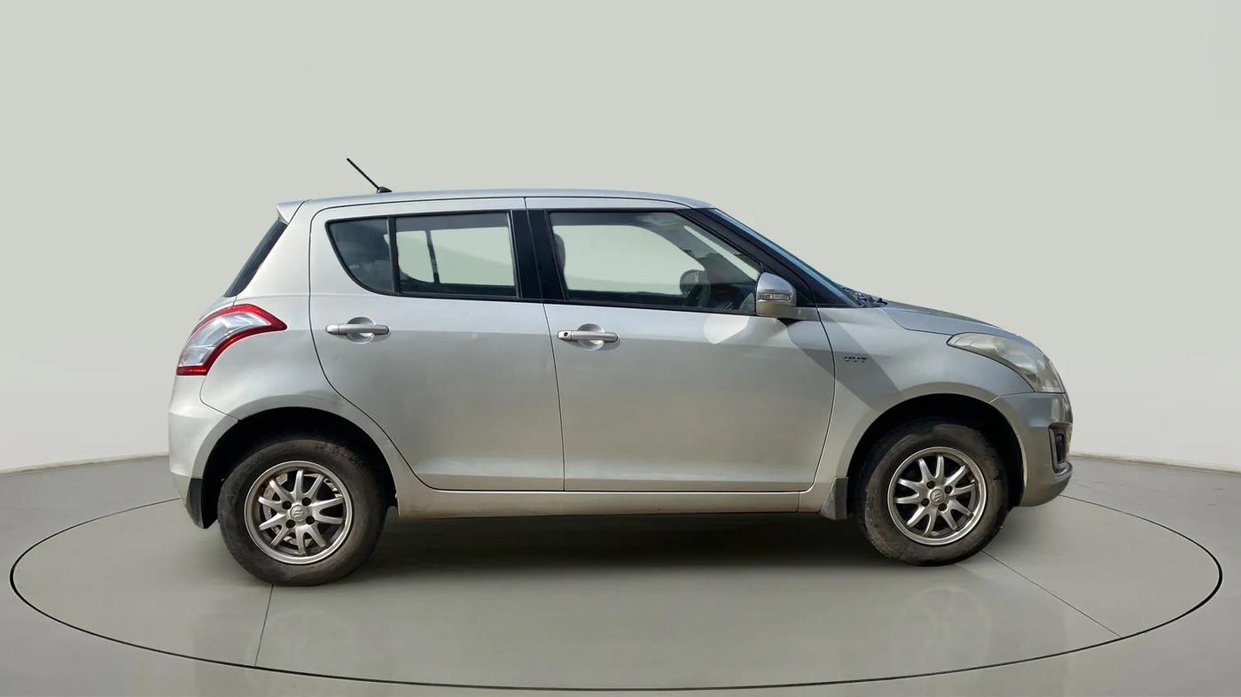 2015 Maruti Swift VXI, Petrol, Manual, 39,118 km, Right Side