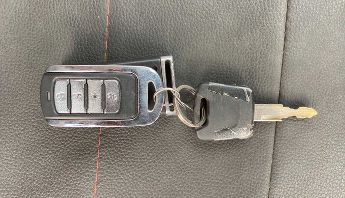 2018 Datsun Redi Go A, Petrol, Manual, 16,113 km, Key Close Up
