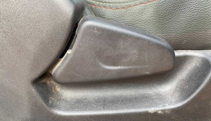 2018 Datsun Redi Go A, Petrol, Manual, 16,113 km, Driver Side Adjustment Panel