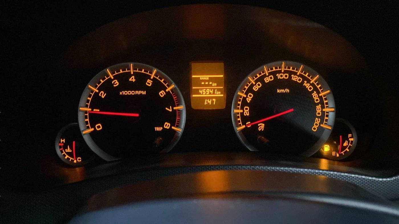 2014 Maruti Swift Dzire VXI, Petrol, Manual, 45,977 km, Odometer Image