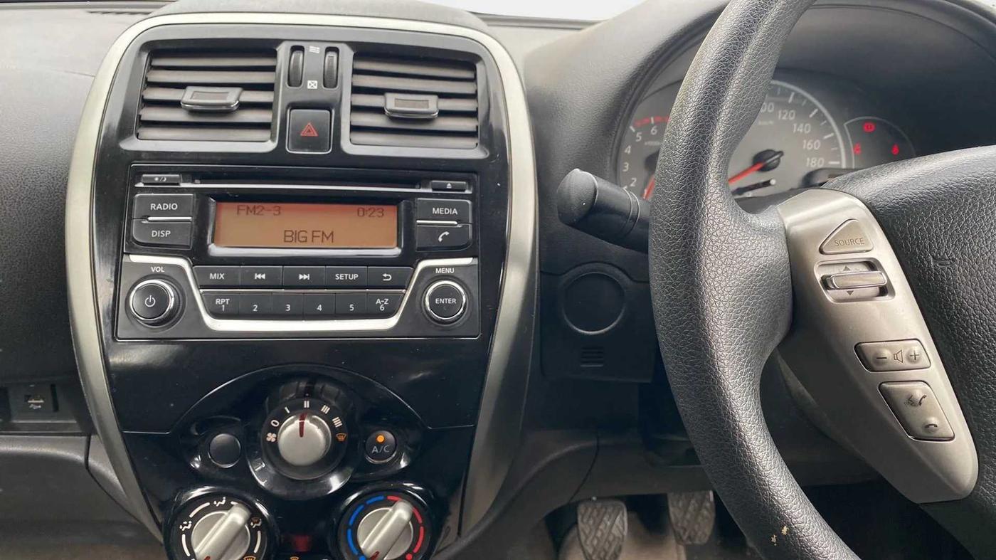 2017 Nissan Micra Active XV SAFETY PACK, Petrol, Manual, 13,354 km, Air Conditioner