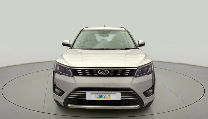 2020 Mahindra XUV300 W8 (O) 1.2 PETROL, Petrol, Manual, 59,575 km, Front