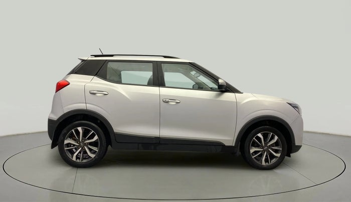 2020 Mahindra XUV300 W8 (O) 1.2 PETROL, Petrol, Manual, 59,575 km, Right Side View