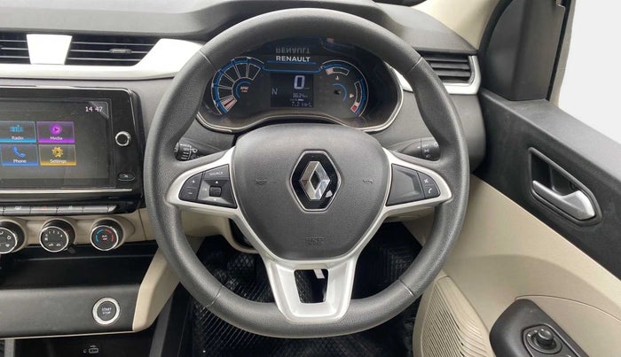 2022 Renault TRIBER RXZ AMT DUAL TONE, Petrol, Automatic, 8,863 km, Steering Wheel Close Up