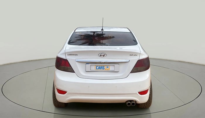 2014 Hyundai Verna FLUIDIC 1.6 VTVT SX, Petrol, Manual, 1,01,629 km, Back/Rear