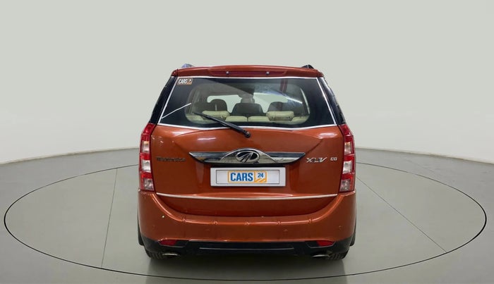 2016 Mahindra XUV500 W10, Diesel, Manual, 86,719 km, Back/Rear