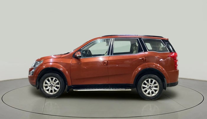 2016 Mahindra XUV500 W10, Diesel, Manual, 86,719 km, Left Side