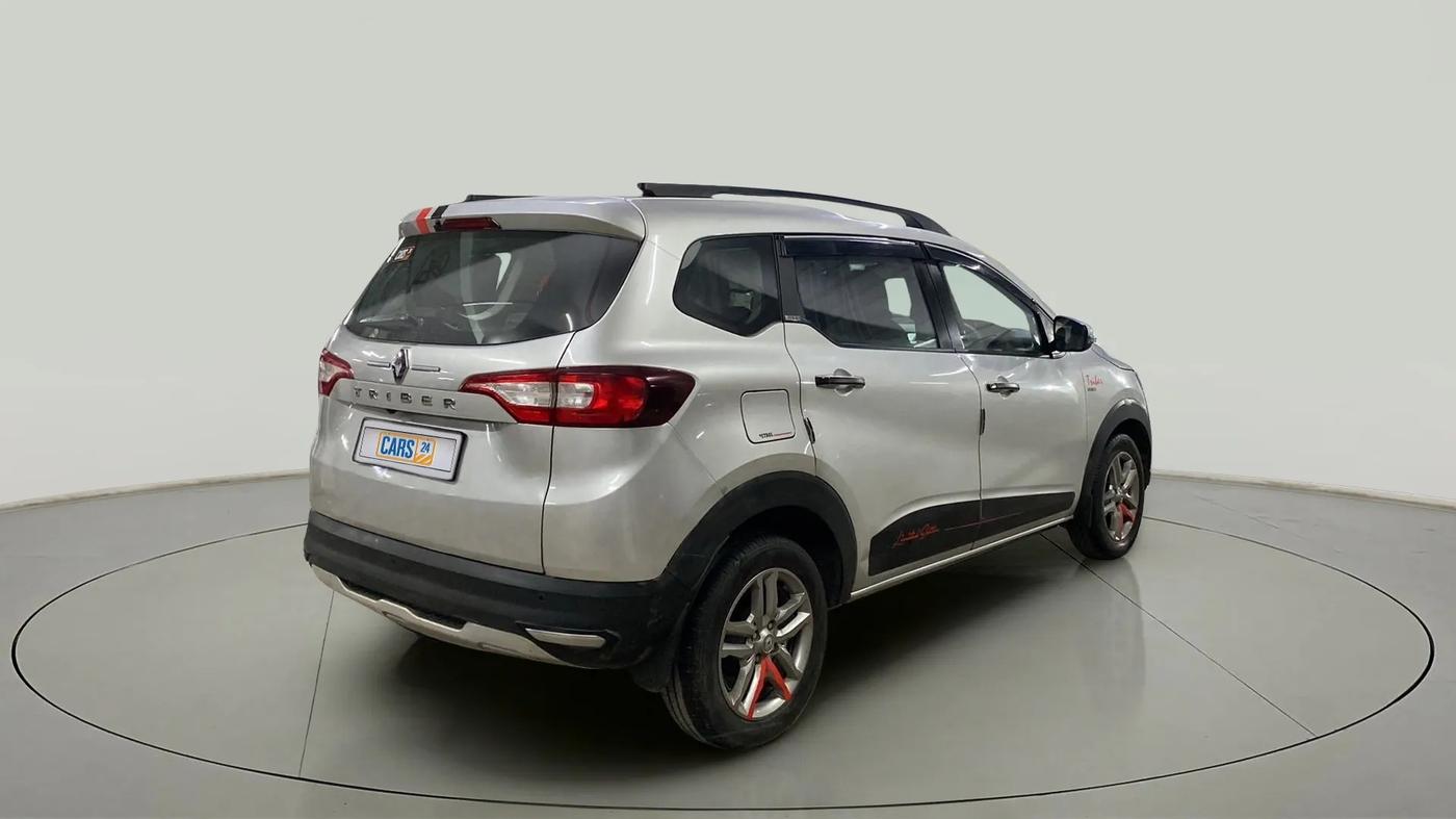 2021 Renault TRIBER RXZ AMT, Petrol, Automatic, 14,781 km, Right Back Diagonal