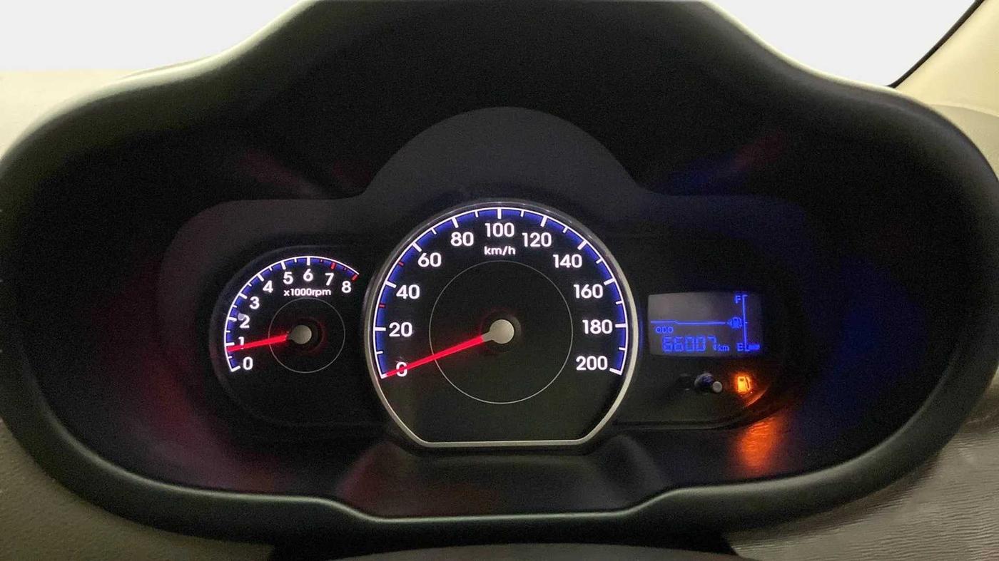 2012 Hyundai i10 SPORTZ 1.2, Petrol, Manual, 66,215 km, Odometer Image