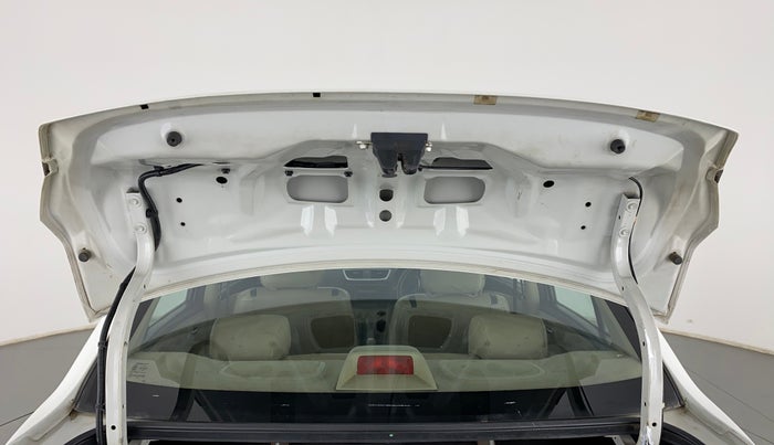 2013 Maruti Swift Dzire VXI, CNG, Manual, 95,660 km, Boot Door Open