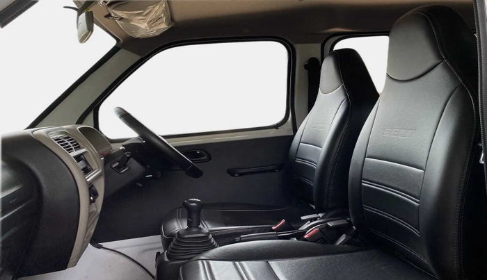 2022 Maruti Eeco 5 STR AC (O), Petrol, Manual, 13,235 km, Right Side Front Door Cabin