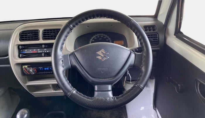 2022 Maruti Eeco 5 STR AC (O), Petrol, Manual, 13,235 km, Steering Wheel Close Up