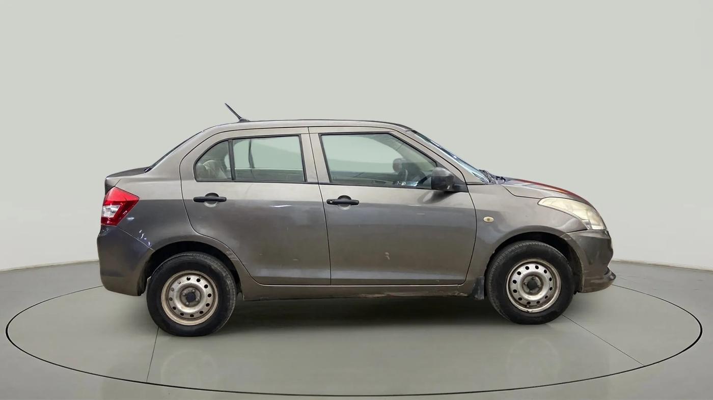 2015 Maruti Swift Dzire LXI (O), Petrol, Manual, 93,772 km, Right Side View