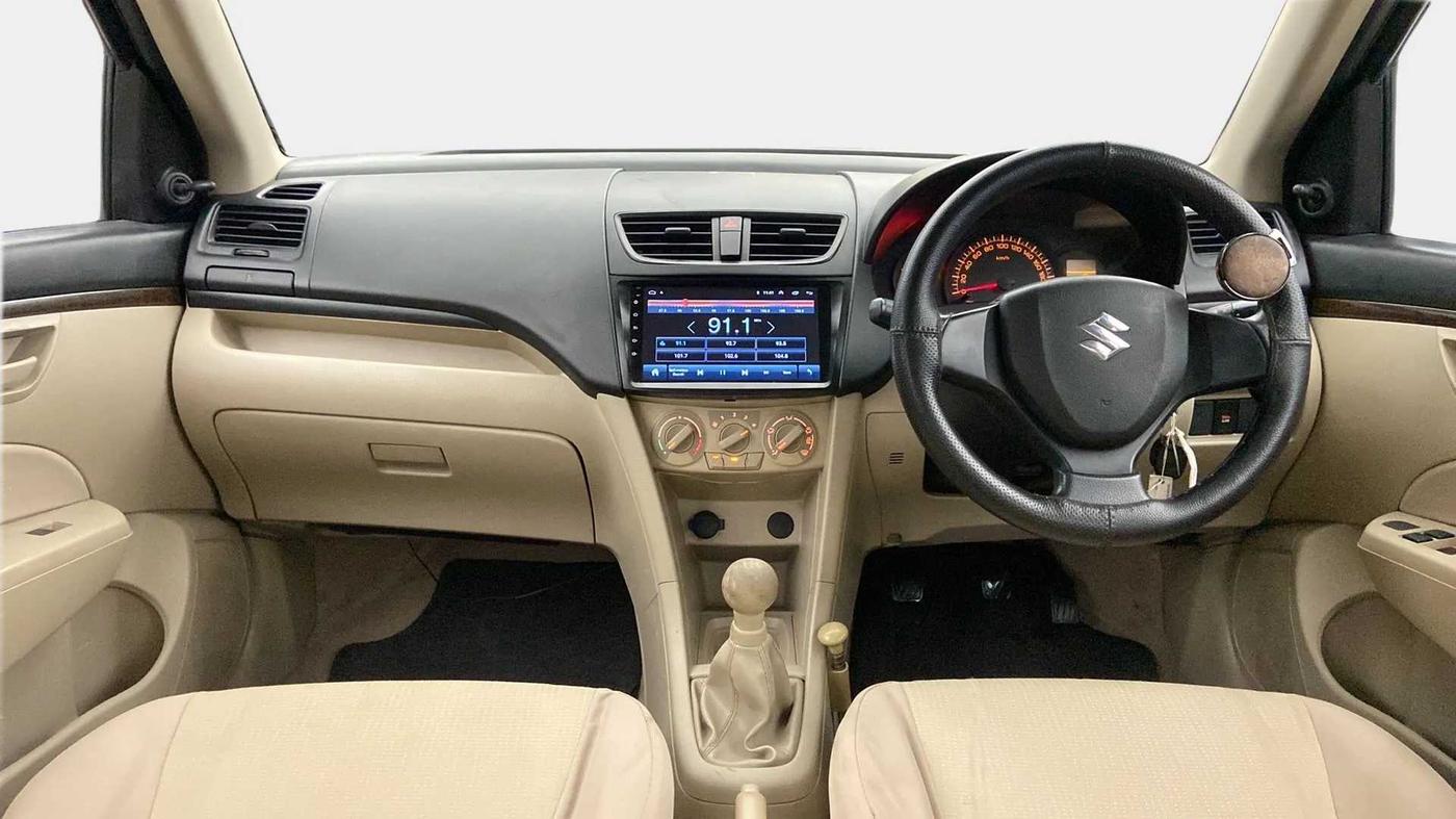 2015 Maruti Swift Dzire LXI (O), Petrol, Manual, 93,772 km, Dashboard