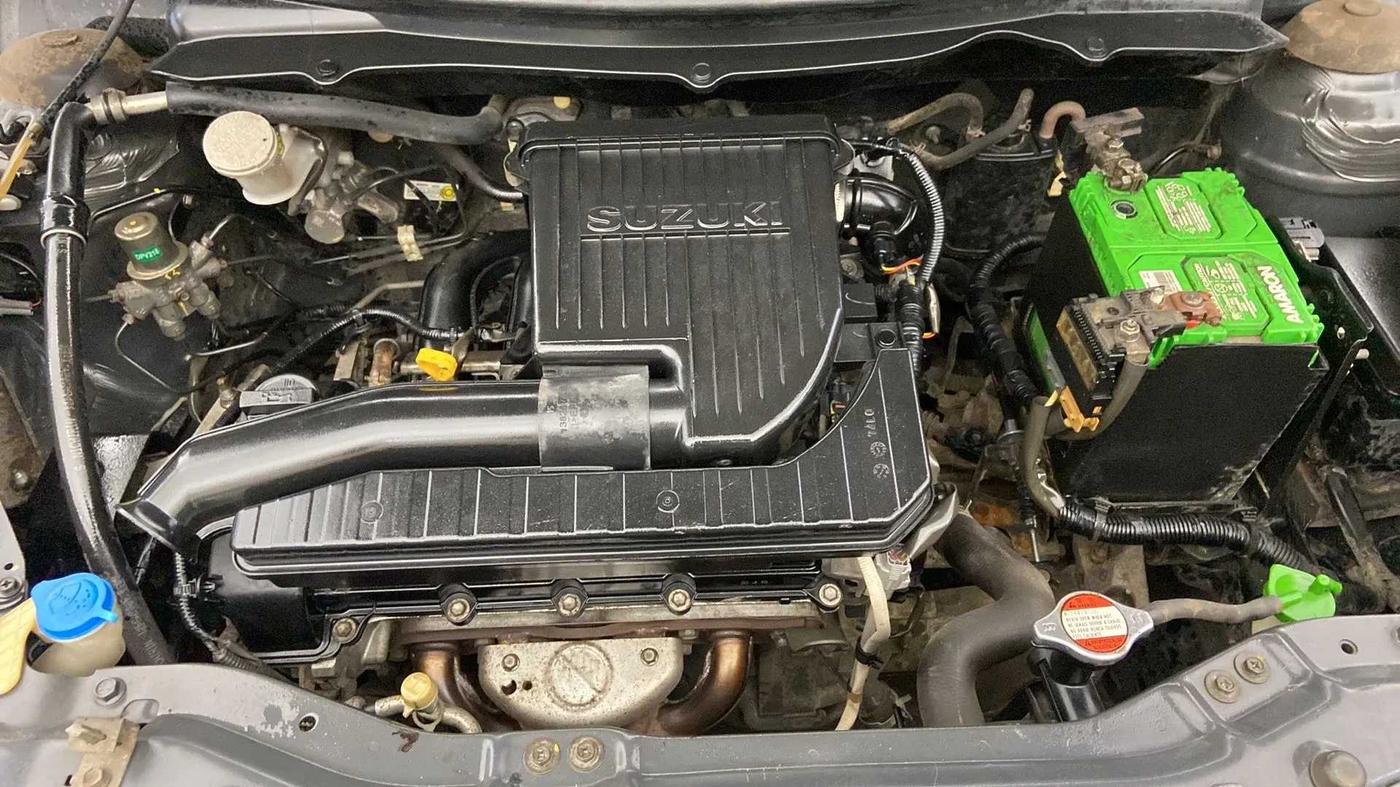 2015 Maruti Swift Dzire LXI (O), Petrol, Manual, 93,772 km, Open Bonet