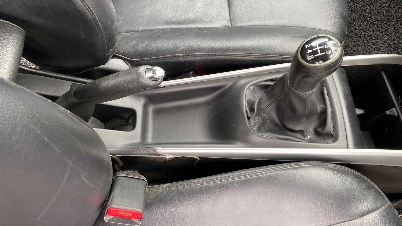 2016 Maruti Baleno DELTA PETROL 1.2, Petrol, Manual, 82,967 km, Gear Lever