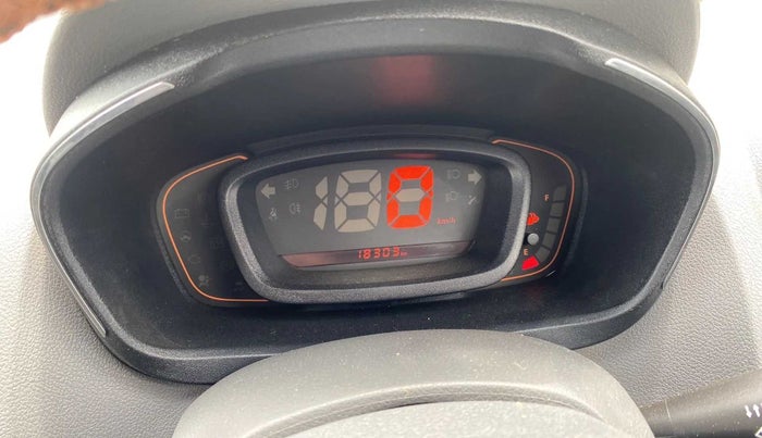 2016 Renault Kwid RXT 0.8, Petrol, Manual, 18,536 km, Odometer Image