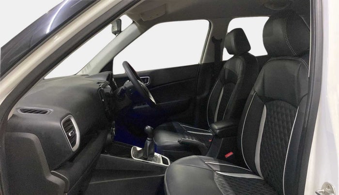 2019 Hyundai VENUE S 1.2, Petrol, Manual, 22,288 km, Right Side Front Door Cabin