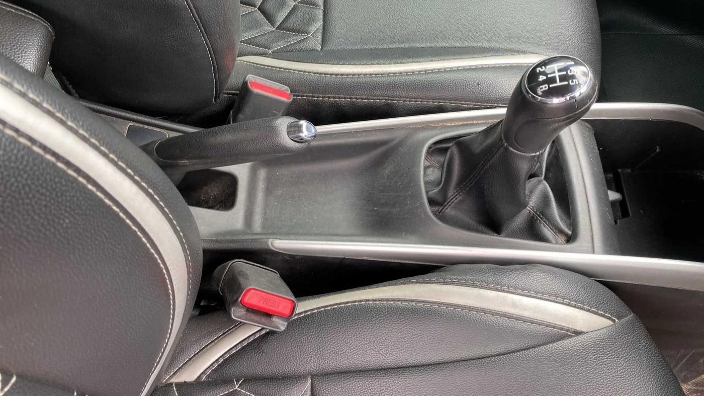 2017 Maruti Baleno ZETA PETROL 1.2, Petrol, Manual, 48,430 km, Gear Lever