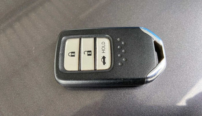 2019 Honda Amaze 1.2L I-VTEC VX, Petrol, Manual, 54,236 km, Key Close Up