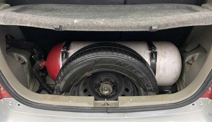 2015 Maruti Celerio VXI CNG, CNG, Manual, 82,115 km, Boot Inside